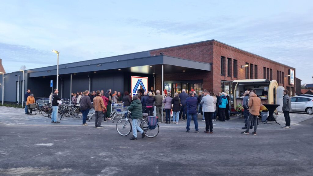 Aldi Horst opening supermarkt