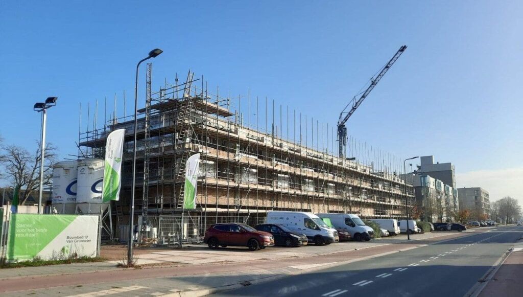 Hoogste punt viering winkel/wooncomplex Kooikersweg ’s-Hertogenbosch